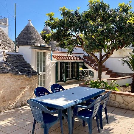 Trullo Il Nespolo Apartment Alberobello Bagian luar foto